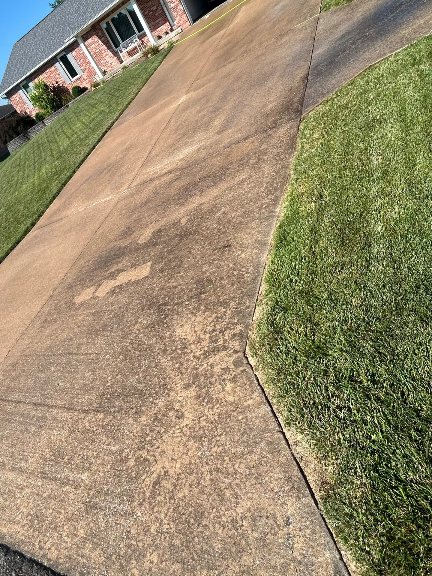 Concrete Pressure Washing by D.R Wash — before
